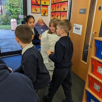 We had some mummies in class 3 today!